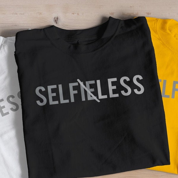 SELFLESS TEE: selfie top / self photo / vain / millennial / fab /humble t-shirt