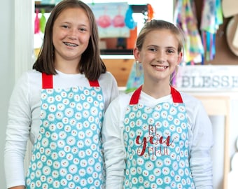 Personalized Embroidered Adult teen junior Apron FLOWERS Mommy daughter teacher GIFT SISTERS
