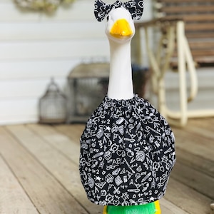 17&quot; 23&quot; 28&quot; Goose Dress - Classroom Goose Outfits - Autumn Outfit for Yard Goose - Fall Dress for Porch Goose