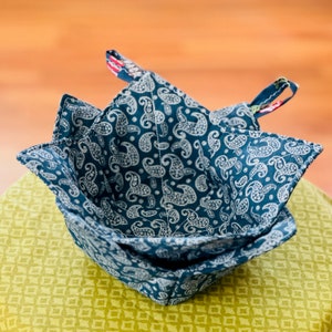 Microwave Bowl Cozy Set of 2 - Soup Bowl Holder - Insulated Bowl Cozies - Housewarming Gift - Kitchen Gift for Friend