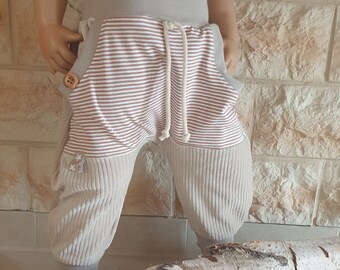 pantalon enfant confortable en velours côtelé à rayures