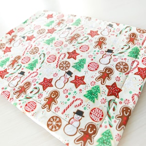 Gingerbread Winter Sweets Quilted Placemat - Placemat, Gingerbread, Dinner Setting Placemat, Holiday Decor, Placemat, Gingerbread, Placemat