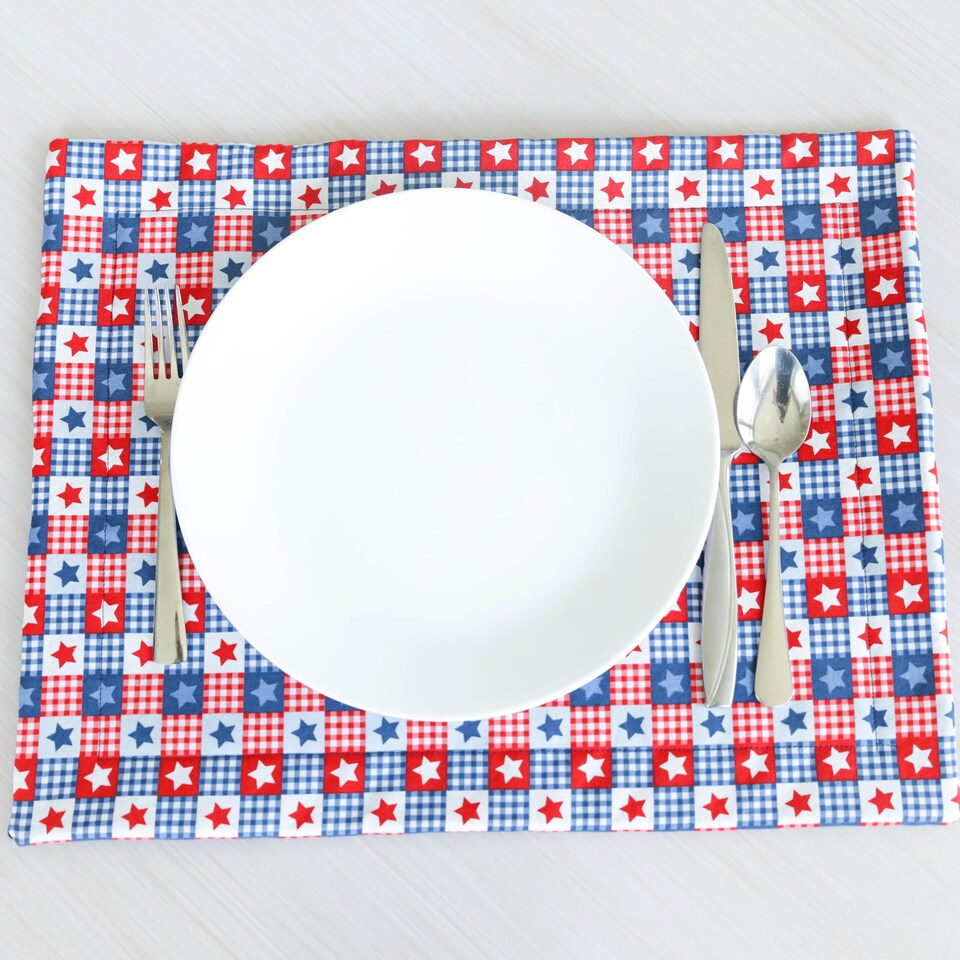 Discover Americana Quilted Placemat, Fourth of July stars placemat, fabric placemat, Independence Day, dining decor, table setting, Stars and Stripes