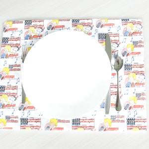 Snoopy Independence Day Flag Placemat | American Flag Placemat, Kitchen Table Setting, 4th of July, Patriotic, Snoopy, Washable Mat, USA