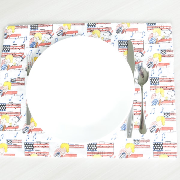 Snoopy Independence Day Flag Placemat | American Flag Placemat, Kitchen Table Setting, 4th of July, Patriotic, Snoopy, Washable Mat, USA