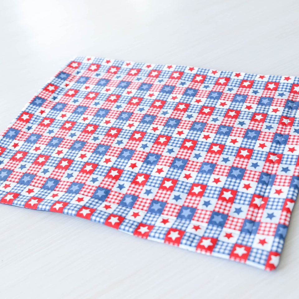 Discover Americana Quilted Placemat, Fourth of July stars placemat, fabric placemat, Independence Day, dining decor, table setting, Stars and Stripes