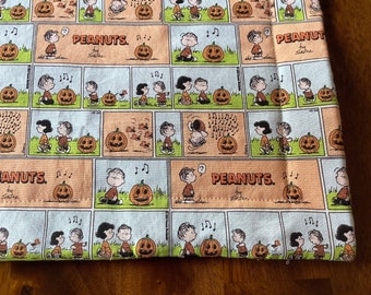 Halloween Peanuts Quilted Placemat | Halloween | Charlie Brown placemat | fabric placemat | Charlie Brown | Jack-o-Lantern | Peanuts
