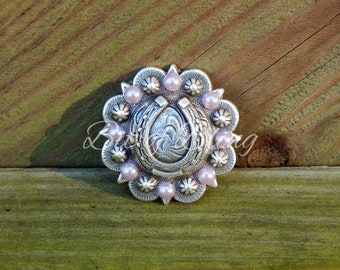 Antique Silver Round Berry Horseshoe Concho - Light Amethyst Pearls