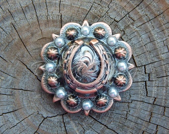 Copper Round Horseshoe Berry Concho with Ivory Pearl Accents Horse Tack Rodeo Gymkhana Barrel Racing Pole Bending Reining