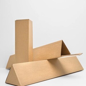 Reproducción impresa de un anuncio de champán vintage Moët & Chandon de 1960 – Impresión artística restaurada sobre el amor romántico. imagen 4