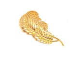 CROWN TRIFARI Vintage Extea Large Jumbo Brushed Gold Tone Leaf Feather Brooch Designer Signed Costume Jewelry Resale Sale Fall Autumn Gift