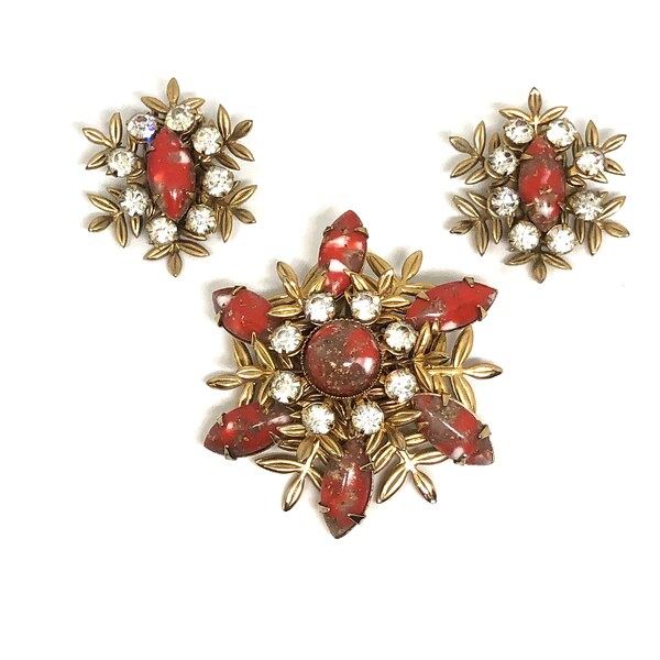 Vintage Unsigned Mid Century Burnt Reddish Orange Foiled and Clear Rhinestone Flower Star Starburst Brooch and Clip Earrings Set Parure