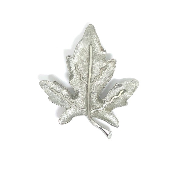 BSK Vintage Brushed Silver Tone Maple Leaf Brooch… - image 1