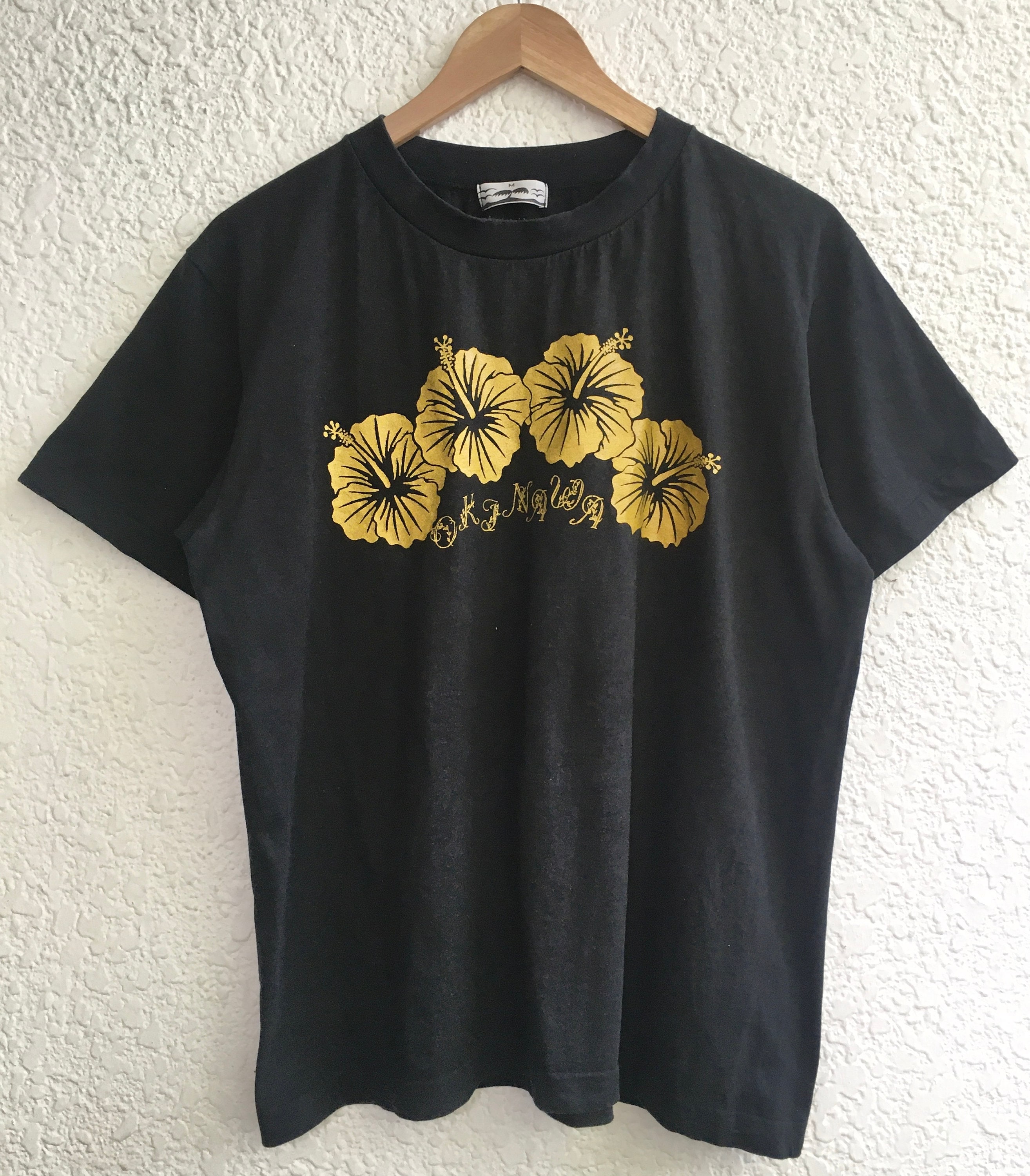 80s 90s ヴィンテージ　okinawa 沖縄　tee tシャツ　s/s Vintage Style Okinawa T-shirt, Retro 70s 80s Clothing Style