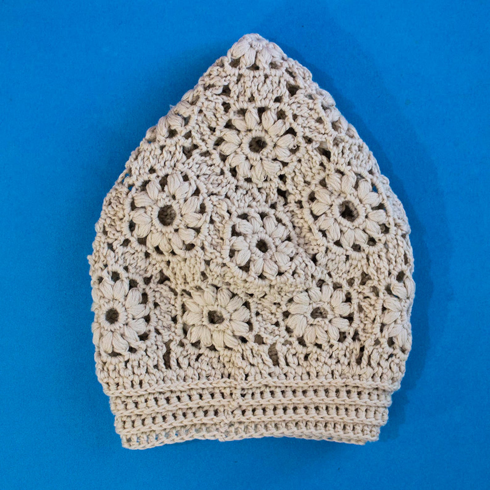 Womens crochet hat pattern flower motif pattern Etsy