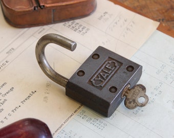 Antique Working Yale Industrial Brass Working Padlock w/ Original Key - 1930s