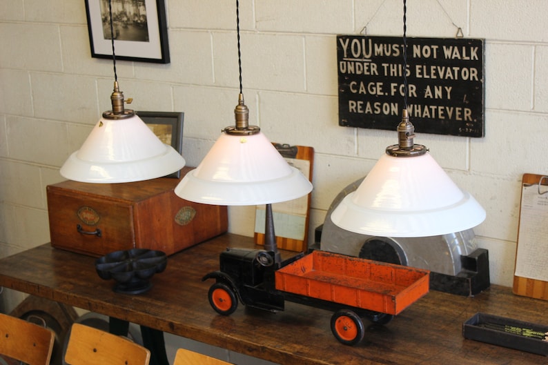 Each SOLD SEPARATELY: x29 Available 14 French Vintage Industrial Vianne NOS White Glass Pendant Lights afbeelding 4