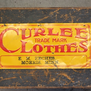 20&quot; Original Vintage Curlee Clothes Tin Tacker Work Clothing Advertising Sign