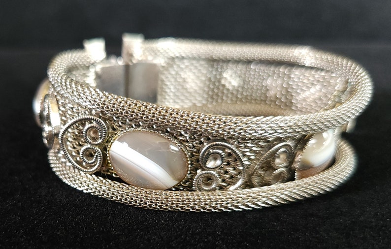 Waterline Agate Silvertone Mesh Vintage Bracelet image 3