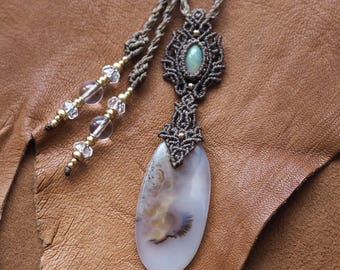 Macrame Necklace | Montana Agate Opal
