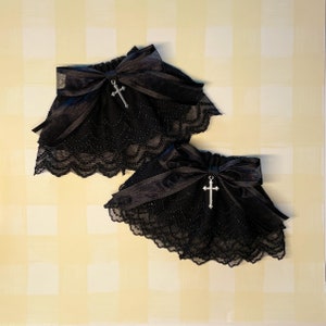 Gothic Lolita Lace Wrist Cuffs | Black Tulle Lace Wrist Cuffs with Ribbon Bows