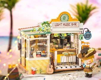 Rolife DIY Miniature Dollhouse Kit Craft Kit for Adults to Build Tiny  Things Gift for Birthday Christmas(Light Music Bar), doll house musica 