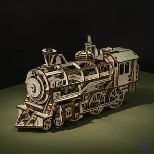 Locomotive Mechanical Gears Kit-  Handcraft Train Model - Robotime ROKR LK701 DIY 3D Wooden Puzzle Assembled Vehicle