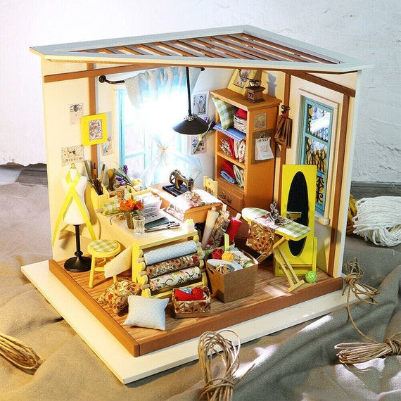 DIY Haus Robotime Nähzimmer Spielzeug Geschenke Puppenhaus Möbel und Zubehör 