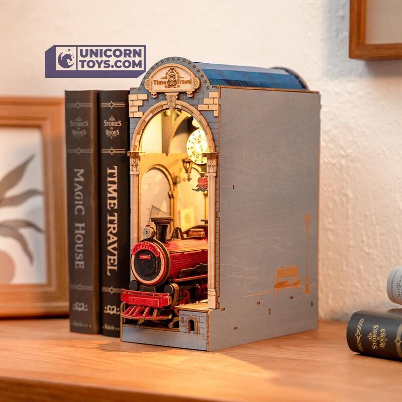 DIY Book Nook Miniature House – The Refined Emporium