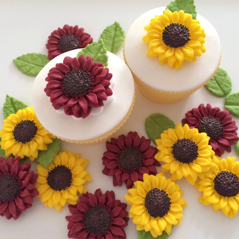 12 SUNFLOWERS WITH LEAVES edible sugar flowers cake | Etsy