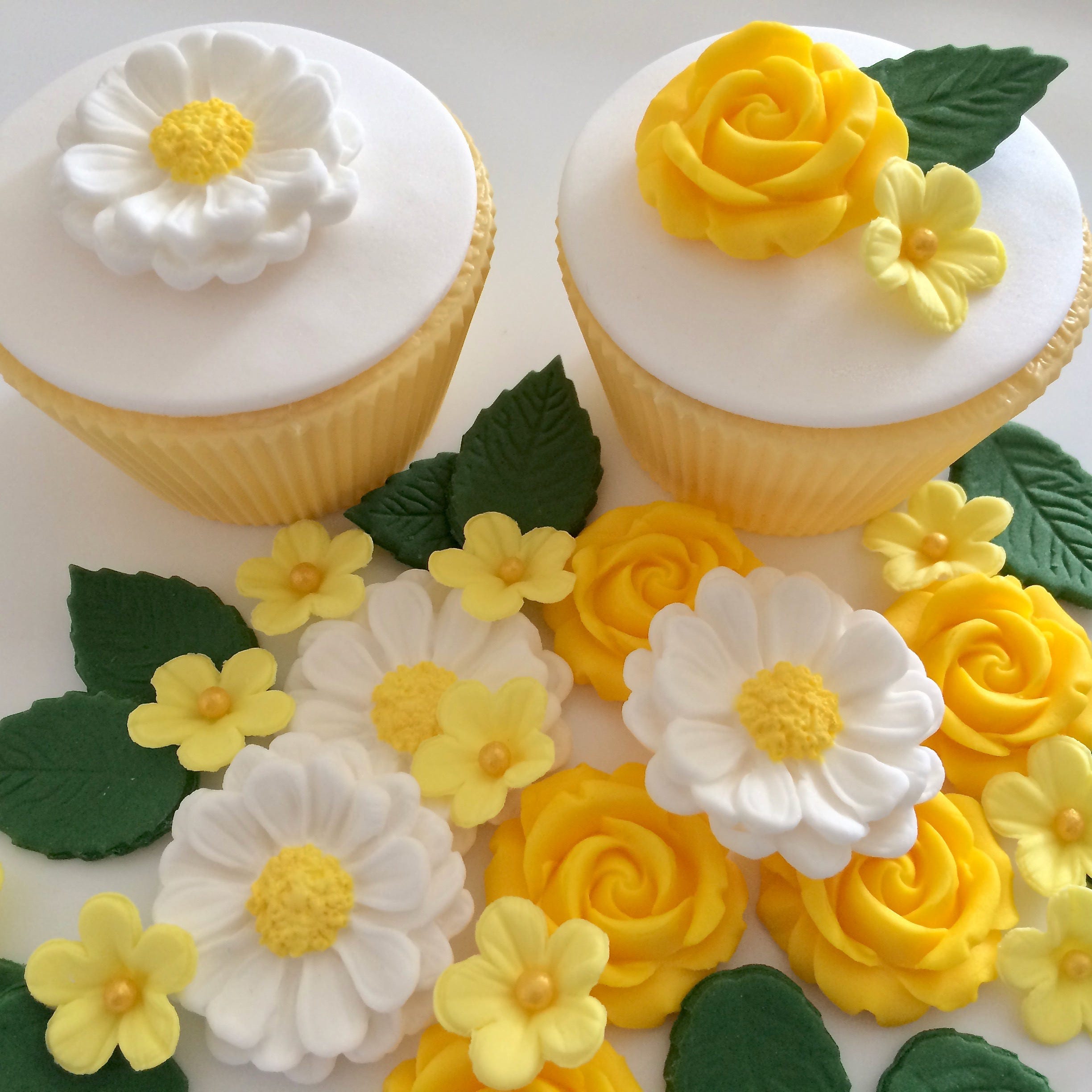 Yellow Rose Bouquet Sugar Flowers Edible Cake Decorations Etsy