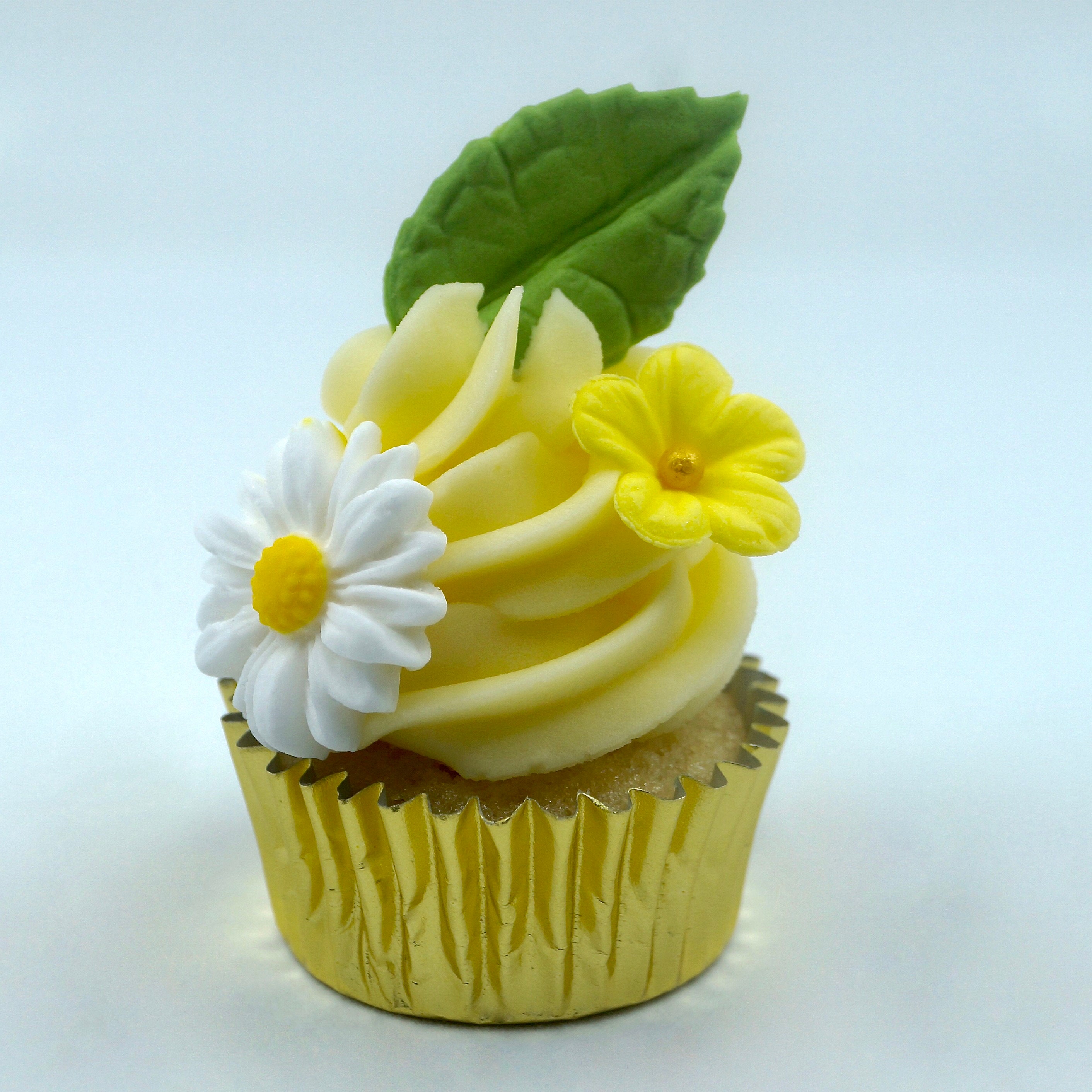 Buttercup Daisy Sugar Flowers Edible Cake Decorations Etsy UK