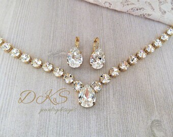 Beautiful Pear, Finest Crystal, Bridal Necklace, Crystal Clear, Gold Setting , 18X13 Pear, DKSJewelrydesigns,