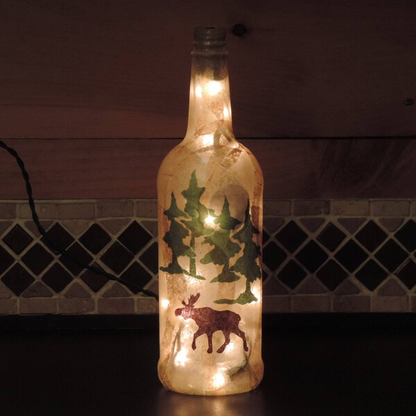 Lumière de bouteille de vin d'orignal et de pin Veilleuse rustique rustique décoration de camp vivant fait main