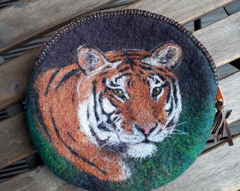 Handmade felted pouch, Wool purse, Cosmetic bag