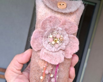 Felted glasses case, Eyeglass case, Pouch