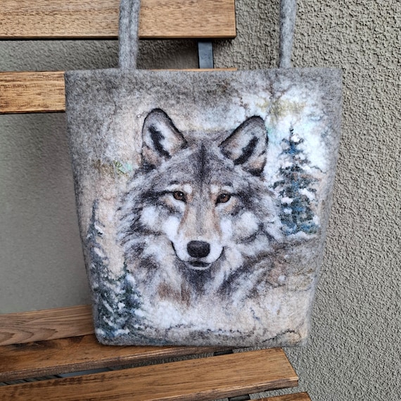 Wolf Felted Wool Bag, Handmade Shoulder Purse for Women, Eco Friendly Tote, Artistic Needle Felted Animal Handbag, Unique Nature Gift