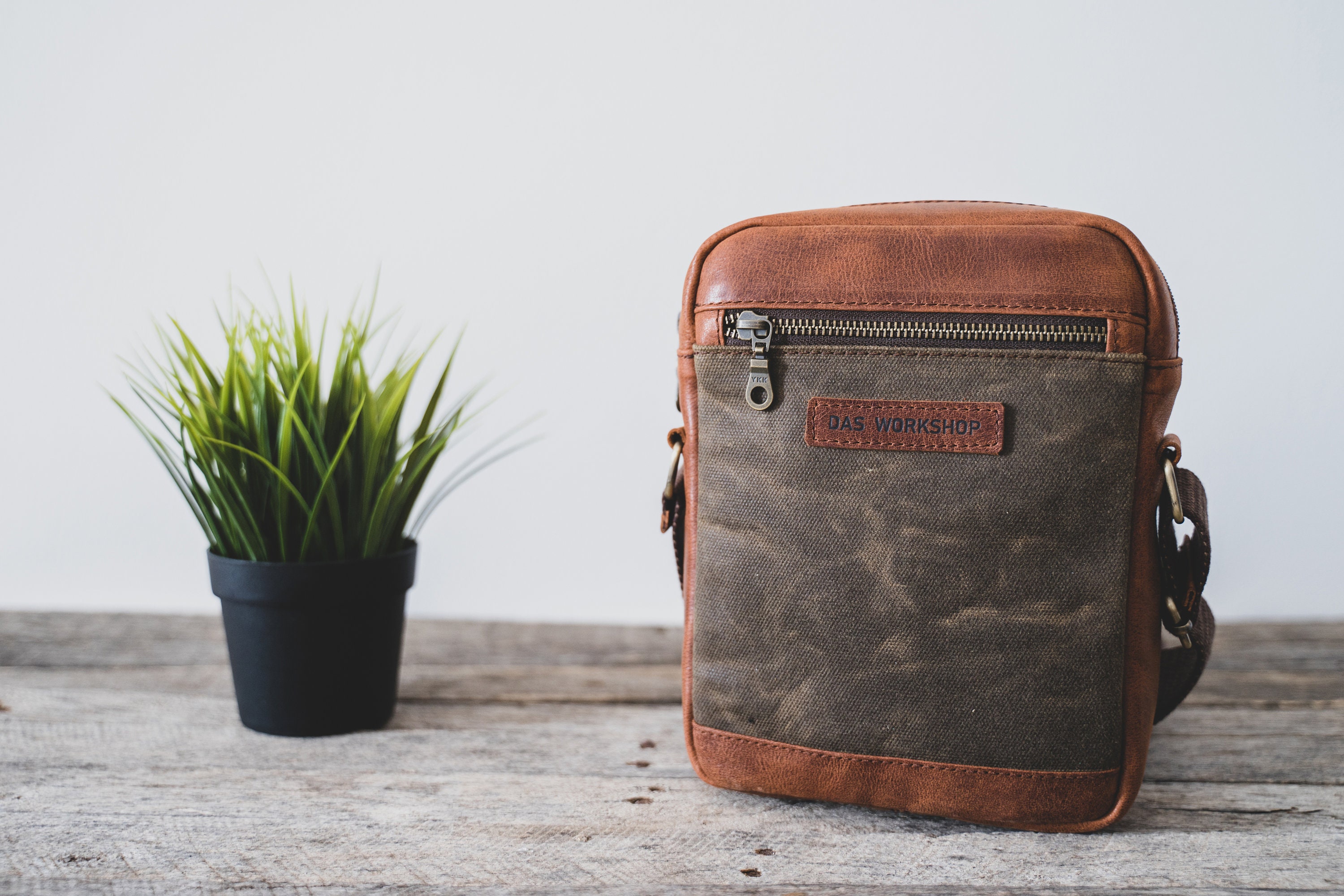 ショルダーバッグ BROWN LEATHER CROSSBODY BAG Leather Crossbody Bag, Brown Crossbody Bag, Men Shoulder Bag