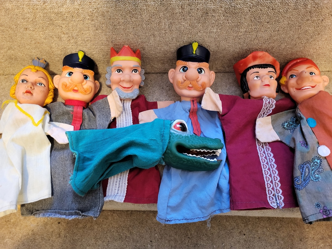 Vintage Punch and Judy Puppets Set/1970s Vintage Puppets X7 Etsy