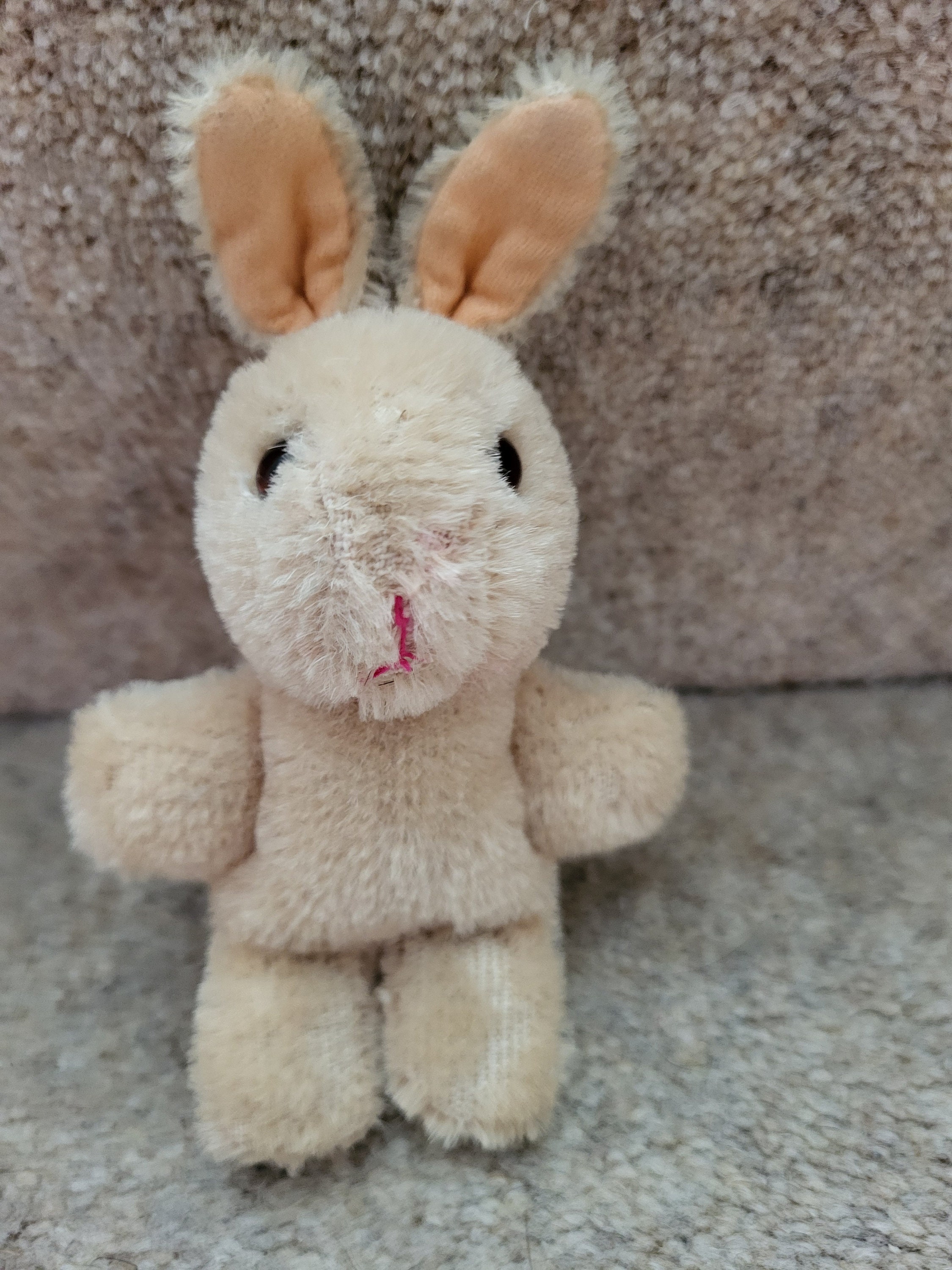 Vintage Bunny Rabbit /miniature Mohair Bunny Rabbit/firm Vintage Bunny Rabbit /miniature Mohair Bunny Rabbit/firm