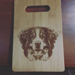 Small bernese mountain dog design bamboo Cutting Board! FREE SHIPPING!!!