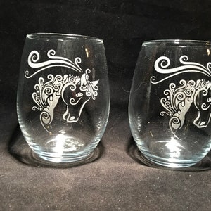 2 beautiful horse lovers engraved stemless wine glasses!