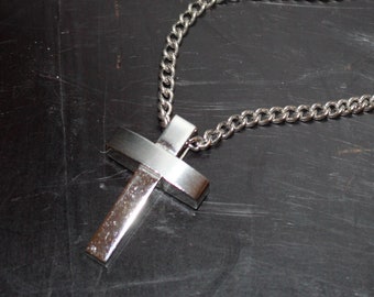 Pretty Silver Color Crucifix, Cross Necklace 26" Chain, Urn
