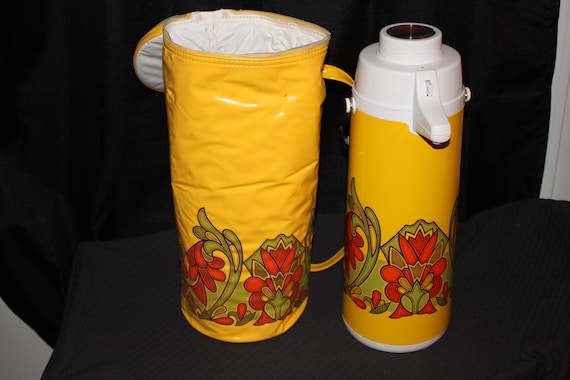 the peacock vacuum bottle