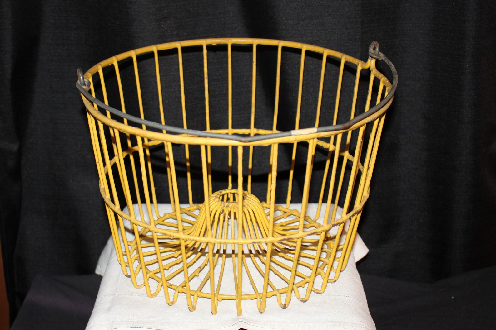 Large Vintage Primitive Wire Egg Basket Rustic Yellow Coated Etsy UK