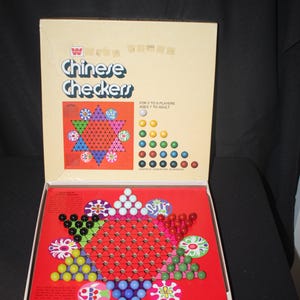 Whitman Chinese Checkers 1974