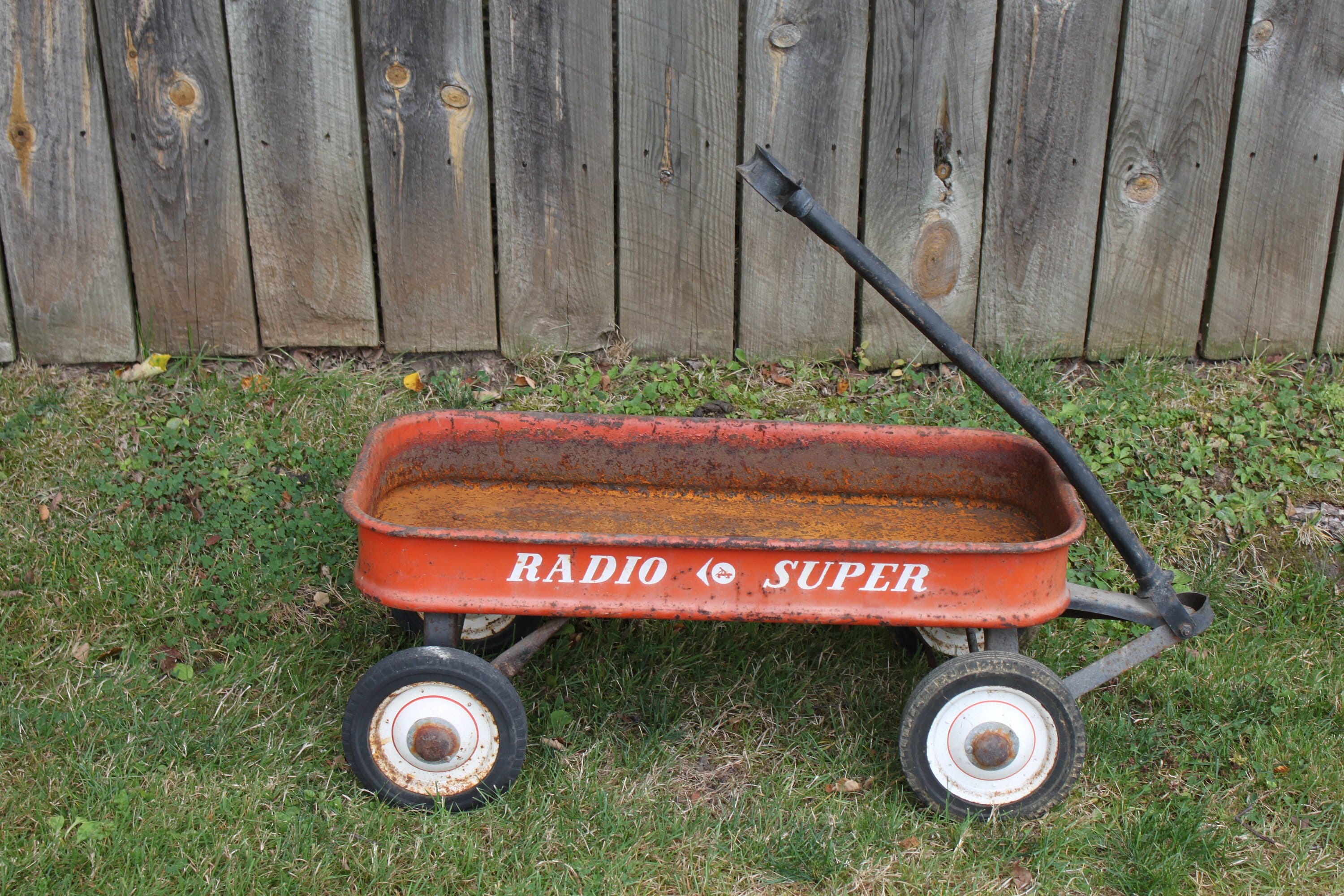 Radio flyer wagon cheap wheels on backwards