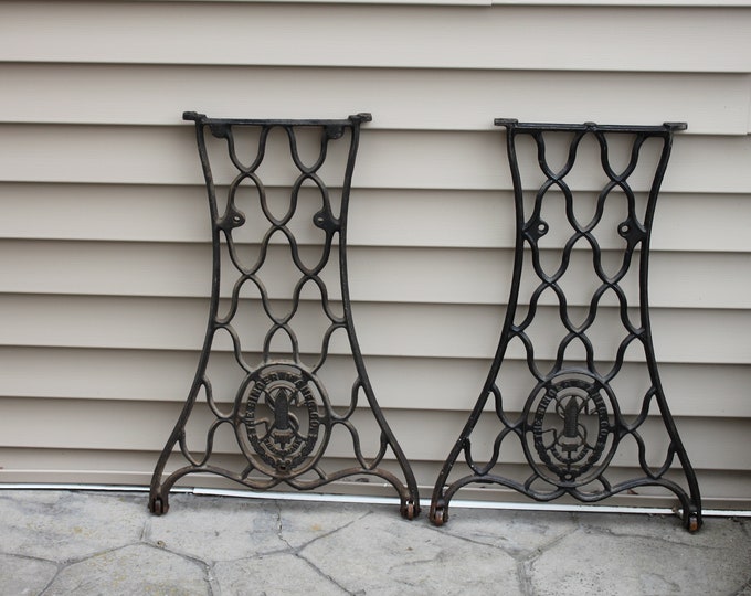 Singer Cast Iron Sewing Machine Legs Machine Base Treadle Etsy