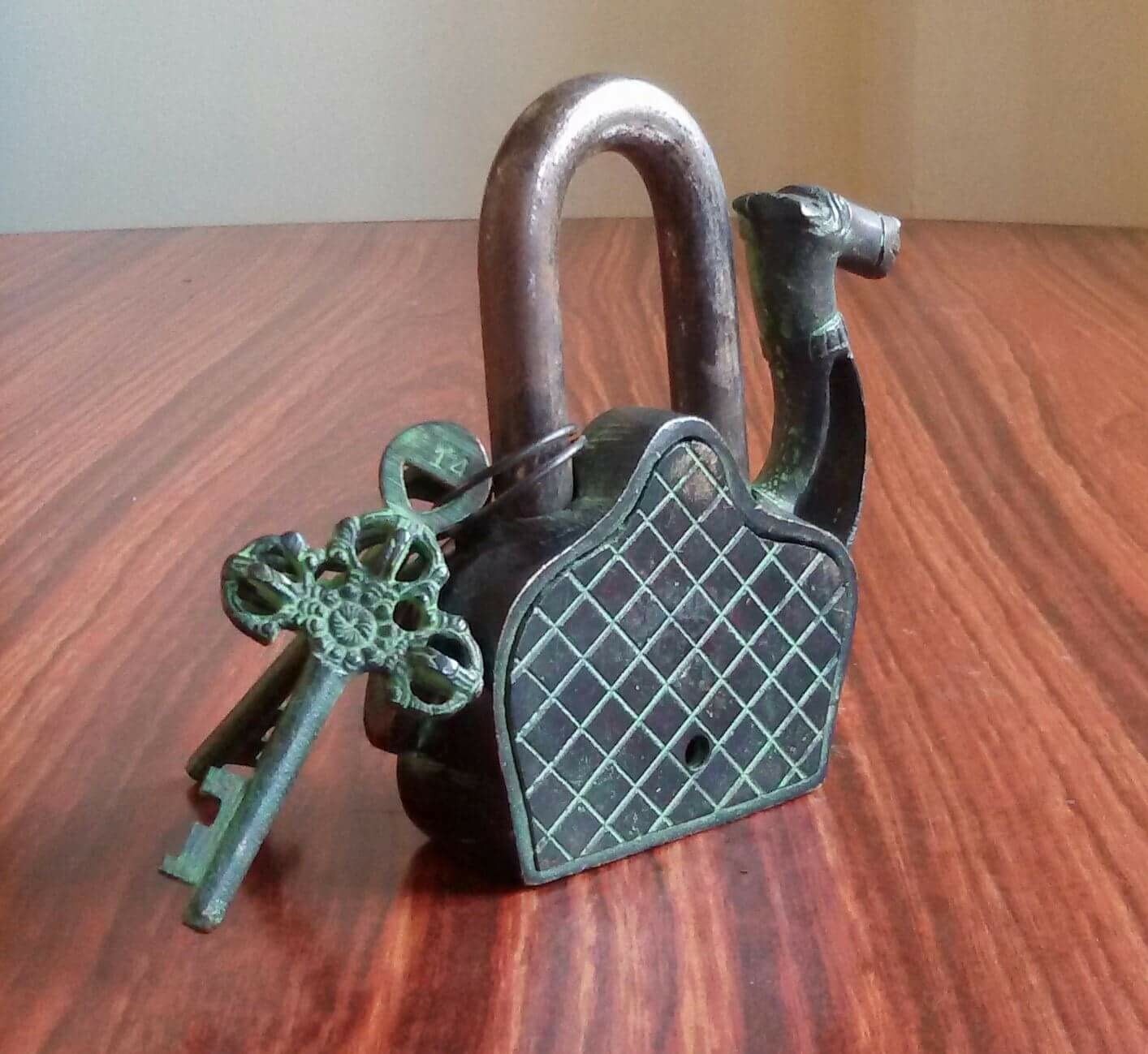 Traditional Camel Door Lock & Keys - Etsy