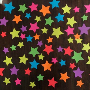 64 stars, various star sizes, paper shapes, bulletin boards, bulletin board embellishments, paper decorations, classroom decor